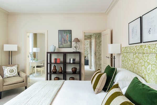 Suite (Prestige) | Ropa de cama de alta calidad y minibar 