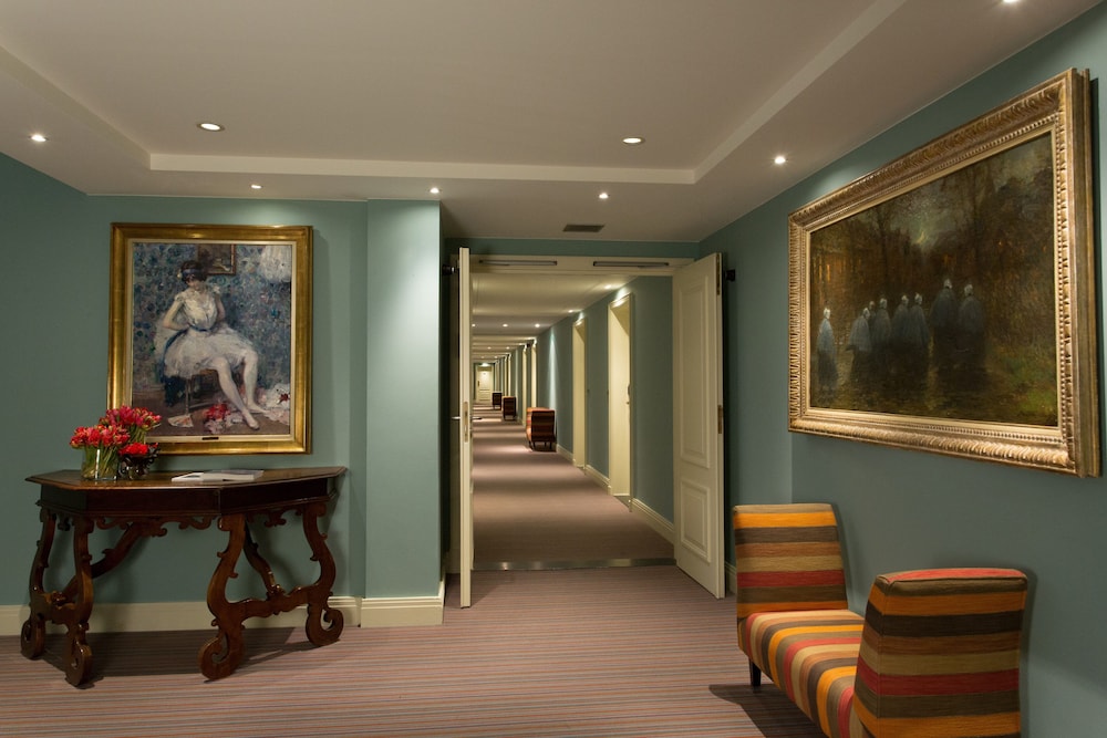 Hotel Amigo by null