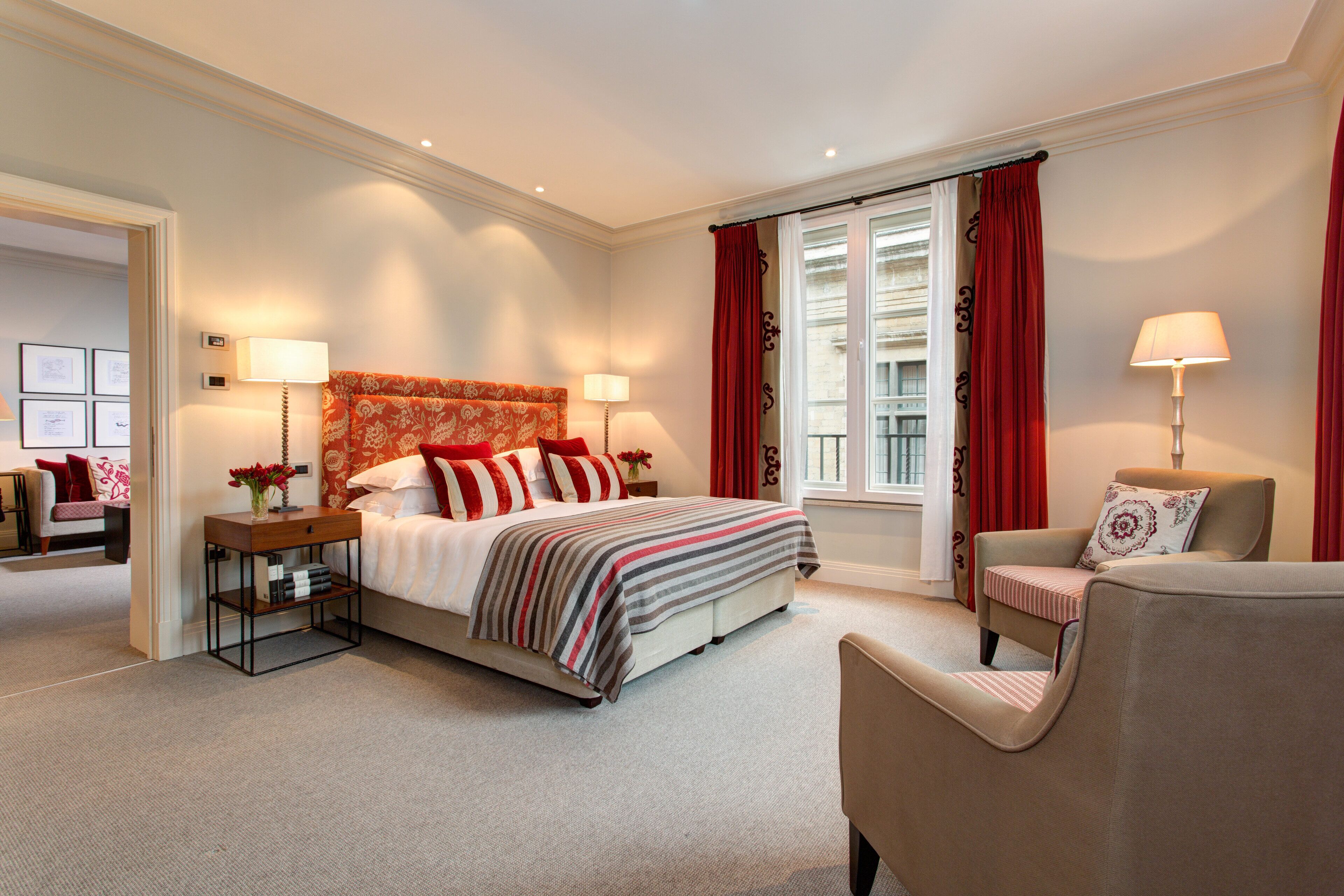 Premium bedding, minibar, in-room safe, desk