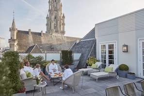 Grand Place Suite | Terrace/patio