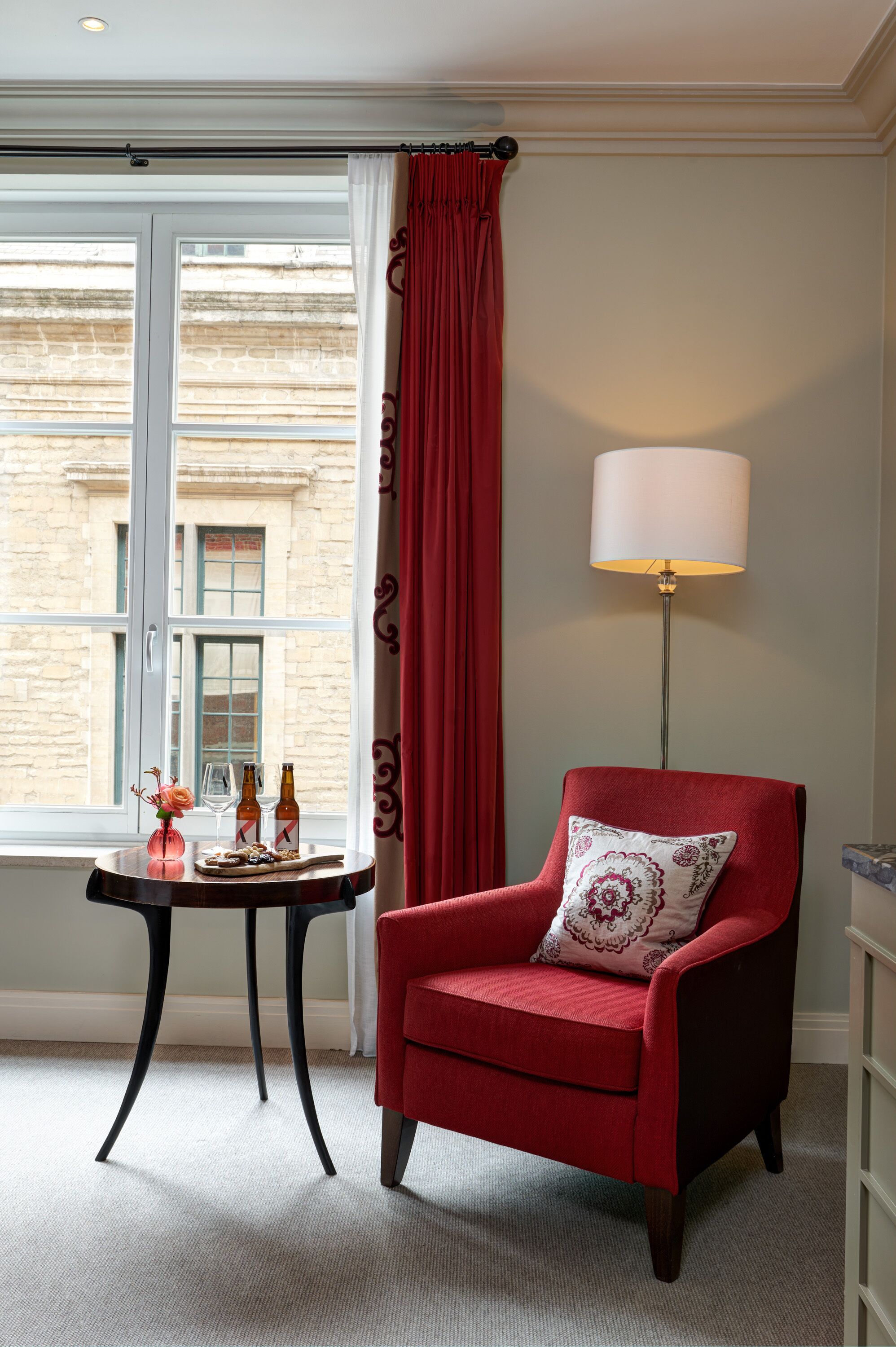 deluxe superior room | premium bedding, minibar, in-room safe, desk