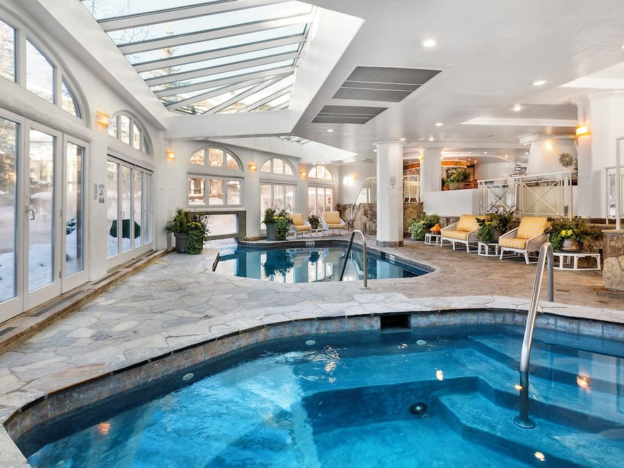 Indoor pool, outdoor pool