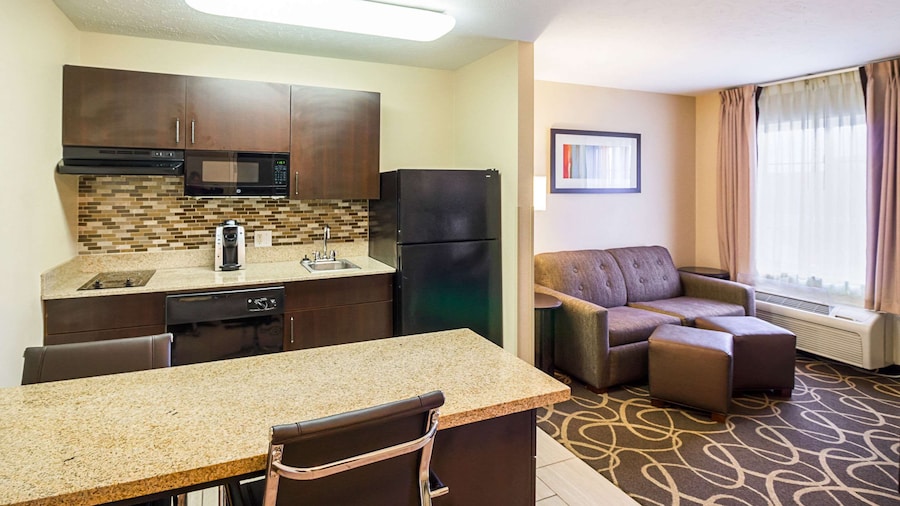 MainStay Suites Fargo - I-94 Medical Center