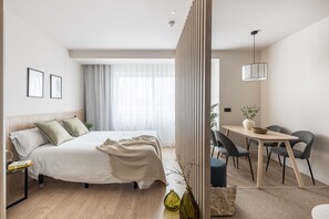 Studio (4 persons) | 2 bedrooms, laptop workspace, soundproofing, free WiFi
