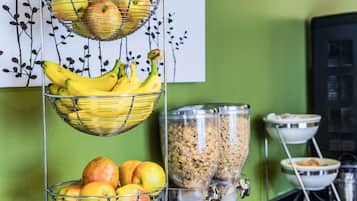 Free daily on-the-go breakfast