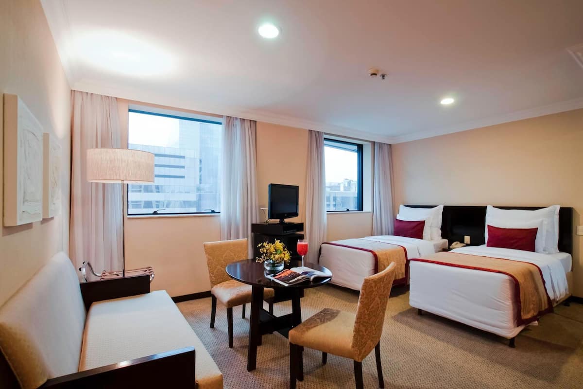 Egyptian cotton sheets, premium bedding, minibar, in-room safe