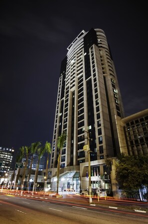 Fachada de la propiedad