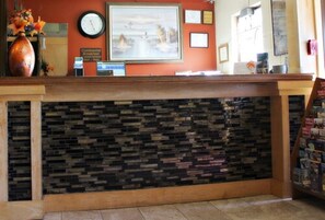 Check-in/check-out kiosk