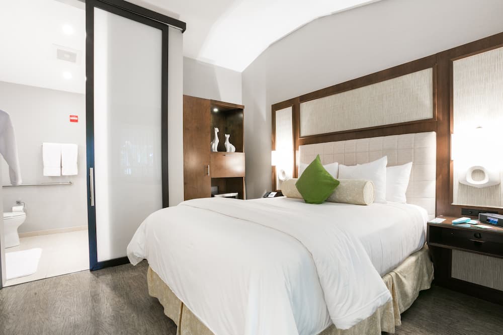Almond Tree Inn Hotel - Adults Only