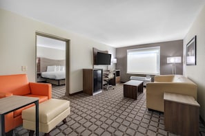 Suite, 1 King Bed, Non Smoking (Walk-in Shower;with Single Sofabed)