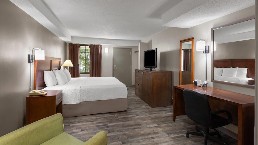 Days Inn by Wyndham Dumfries Quantico