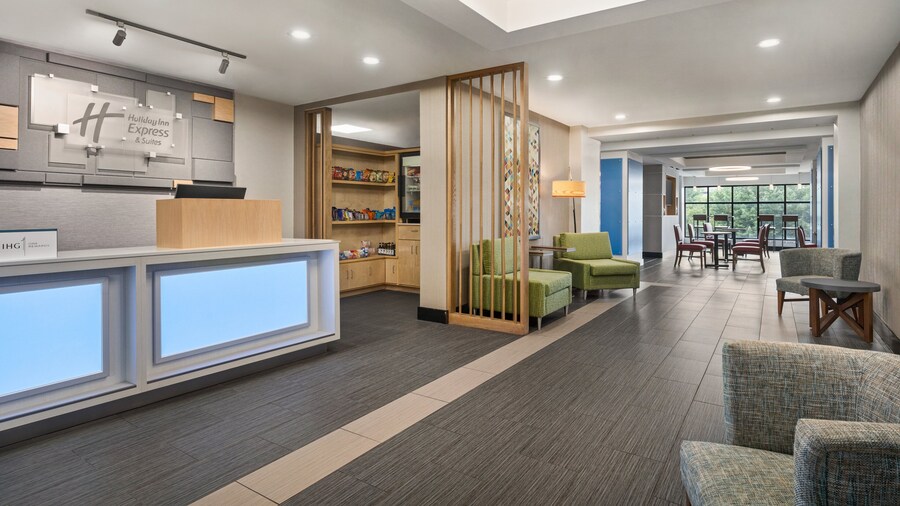Holiday Inn Express & Suites Greenville - Downtown by IHG