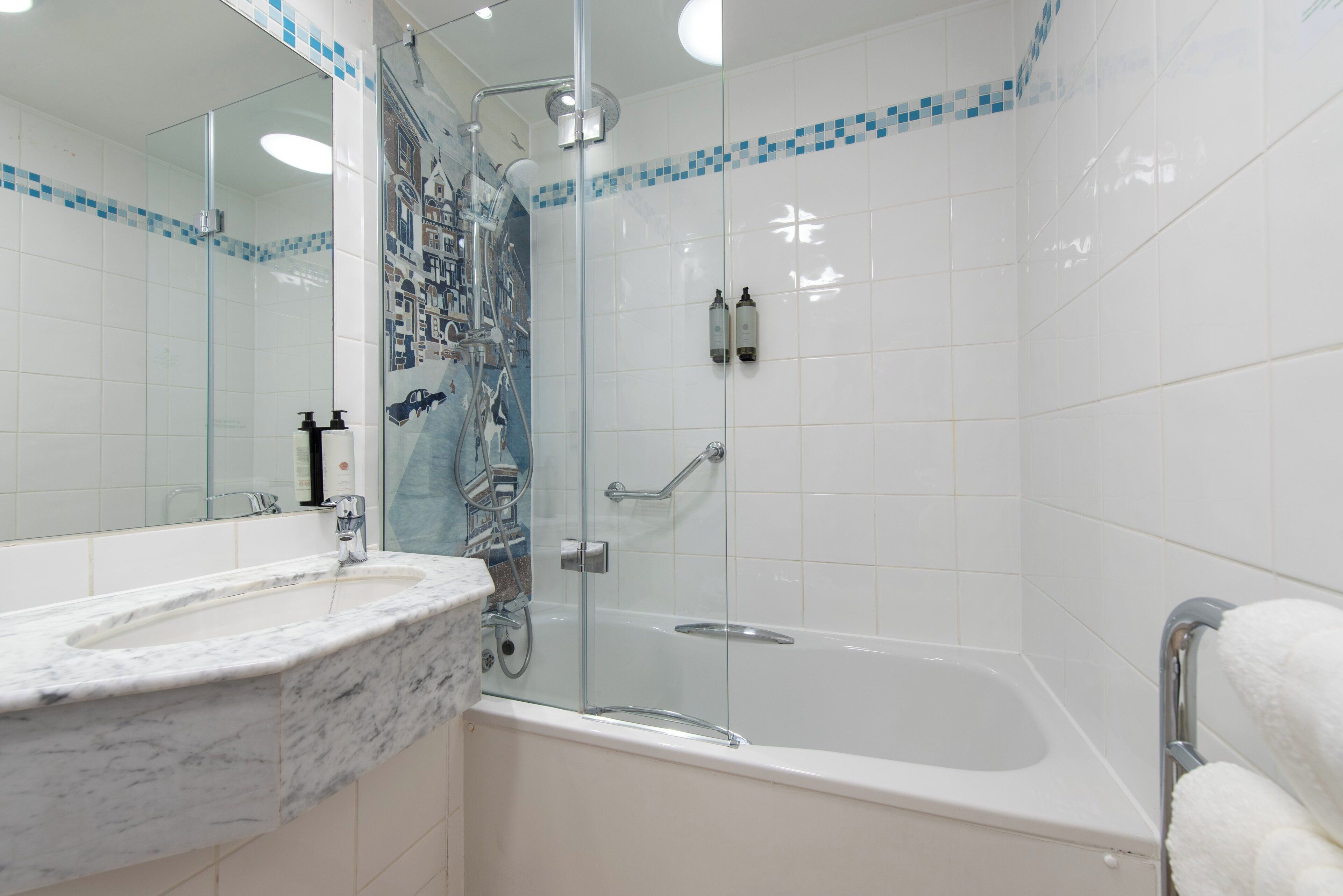 Fasilitas kamar