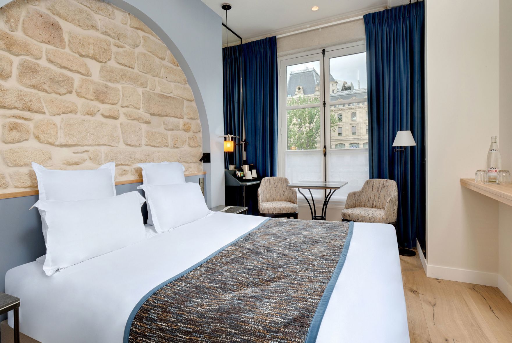 Premium bedding, pillowtop beds, minibar, in-room safe