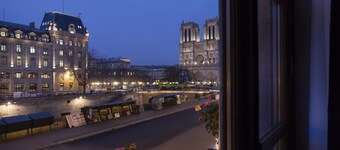 Hotel Les Rives De Notre Dame