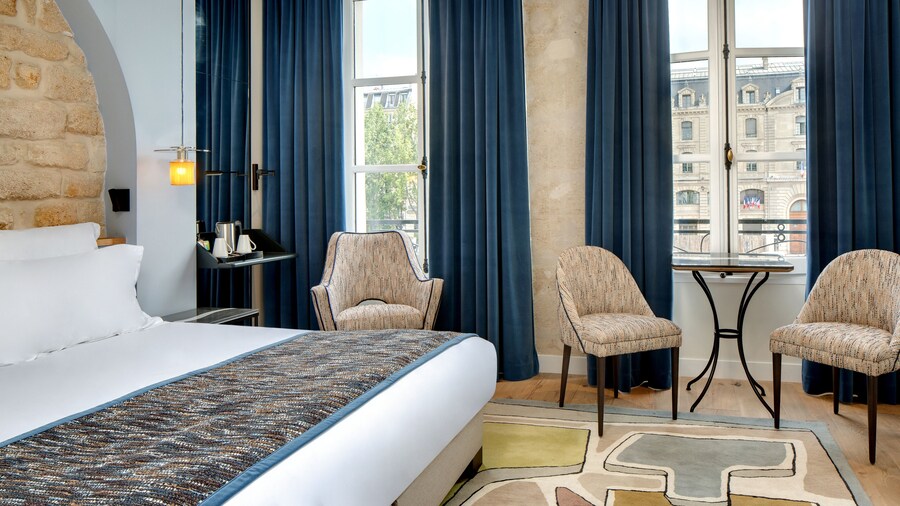 Hotel Les Rives De Notre Dame