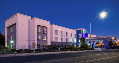 Holiday Inn Express Stockton Southeast by IHG