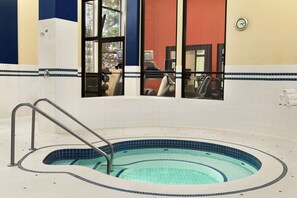 Indoor spa tub