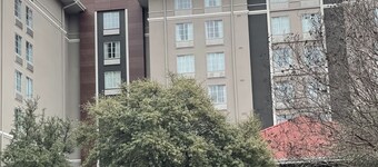 La Quinta Inn & Suites by Wyndham San Antonio Airport