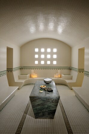 Sauna, hot tub, steam room, mud baths - Petra Marriott Hotel (Wadi Musa)