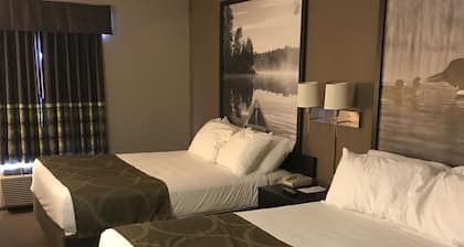 Super 8 by Wyndham Prince Albert