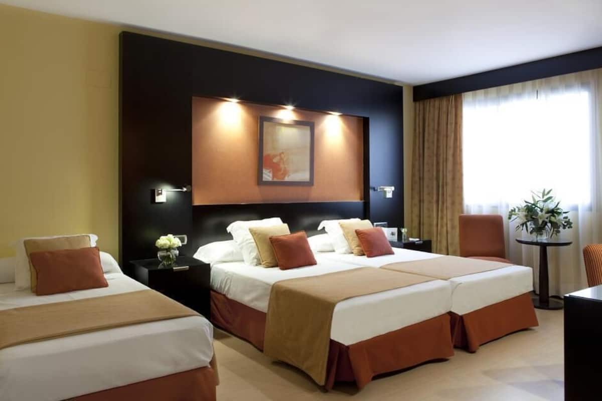 1 bedroom, minibar, in-room safe, desk