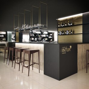 酒吧（店内）