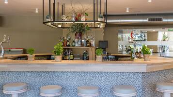 Bar (en la propiedad)