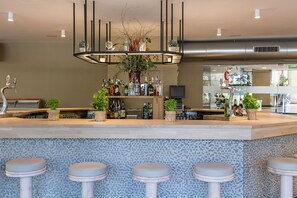 Bar (in der Unterkunft)