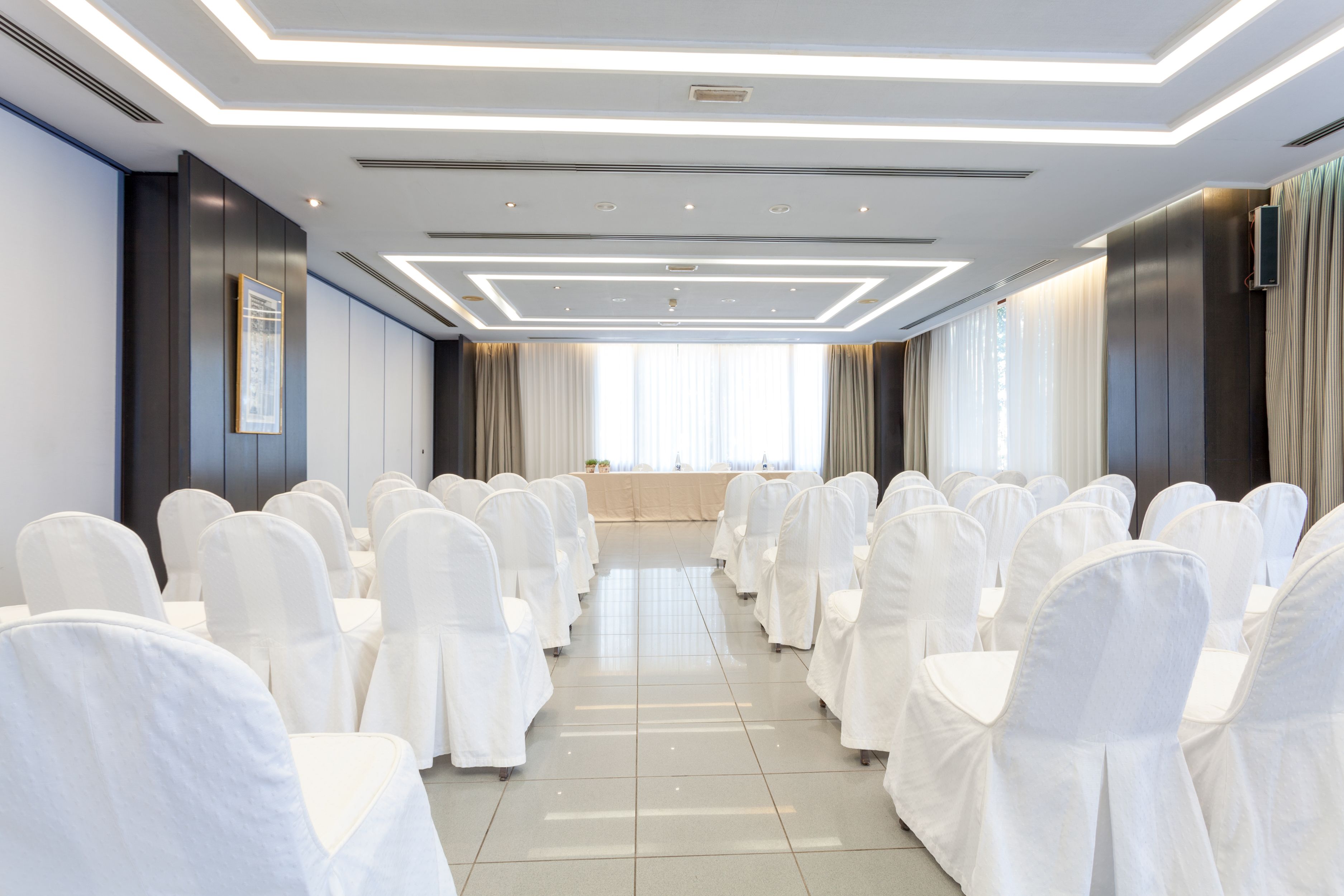 Photo - Intelier Orange