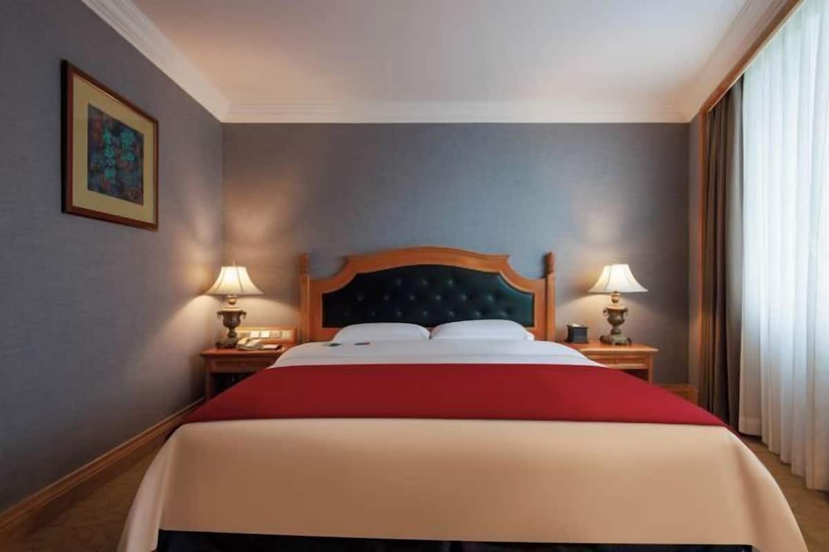 Edredón y artículos del minibar gratis