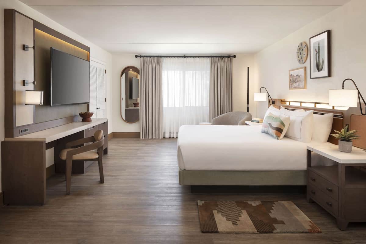 Premium bedding, pillowtop beds, in-room safe, desk