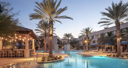 The Scottsdale Resort and Spa, Curio Collection by Hilton
