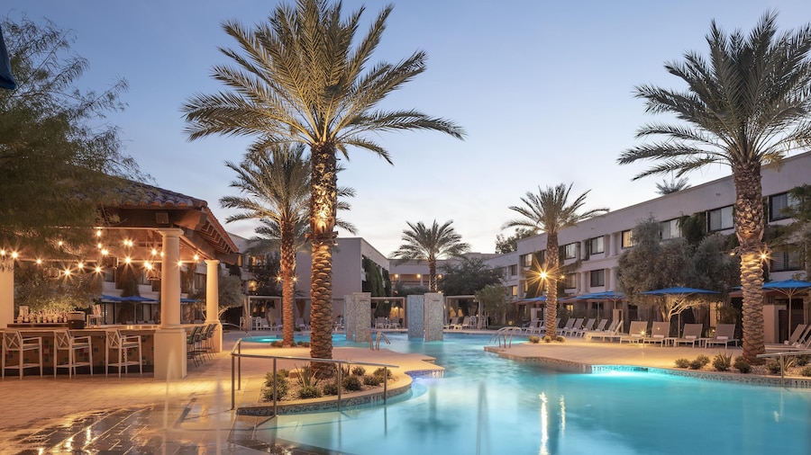 The Scottsdale Resort and Spa, Curio Collection by Hilton