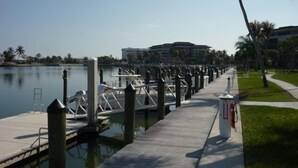Property grounds - South Seas on the Gulf (Marco Island)