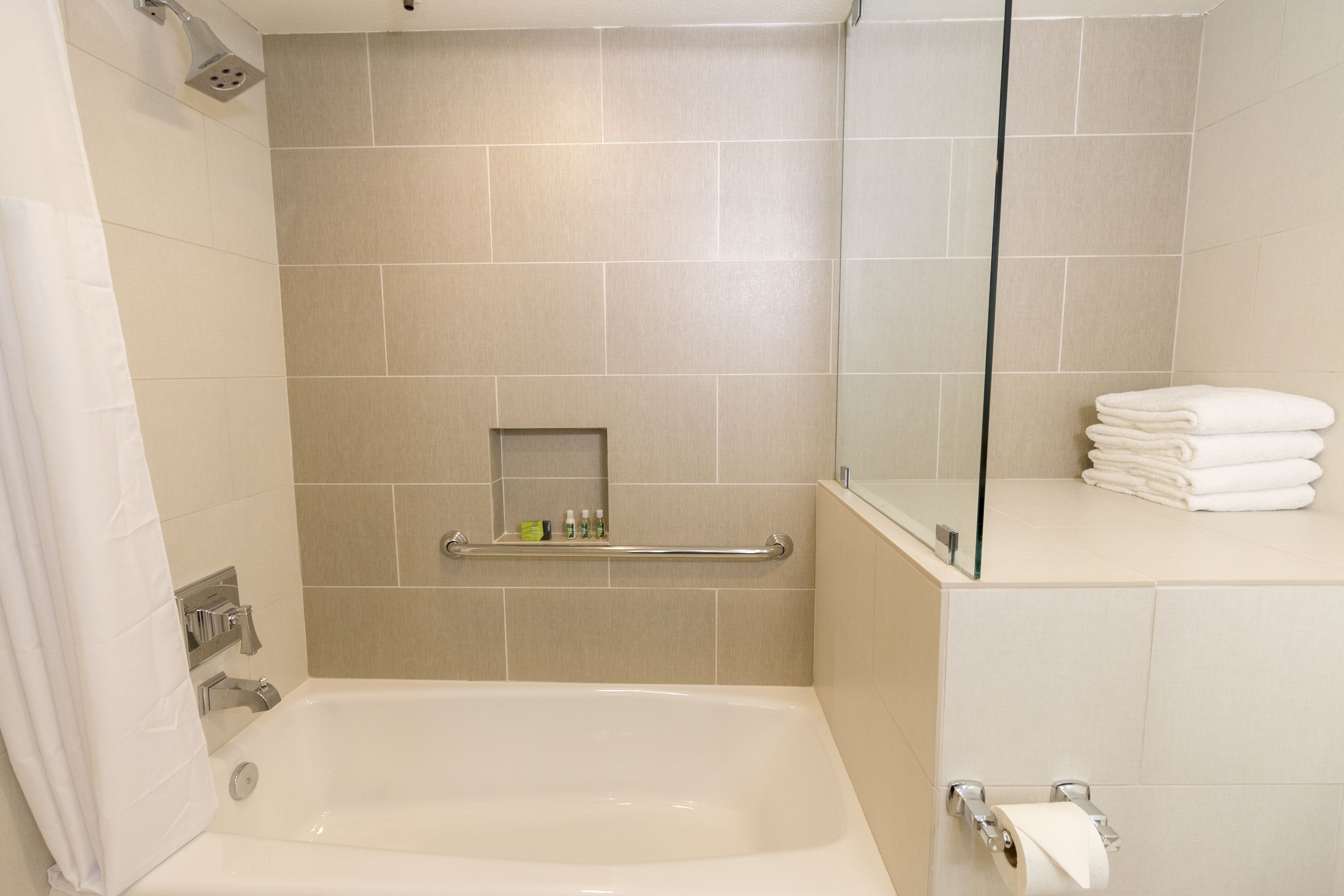 Photo - Carlsbad Seapointe Resort