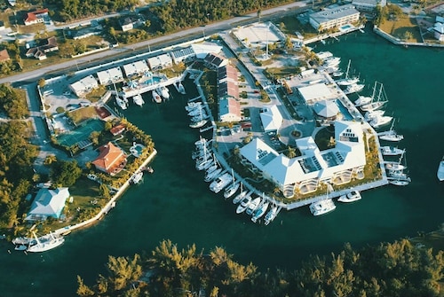 Ocean Reef Yacht Club & Resort