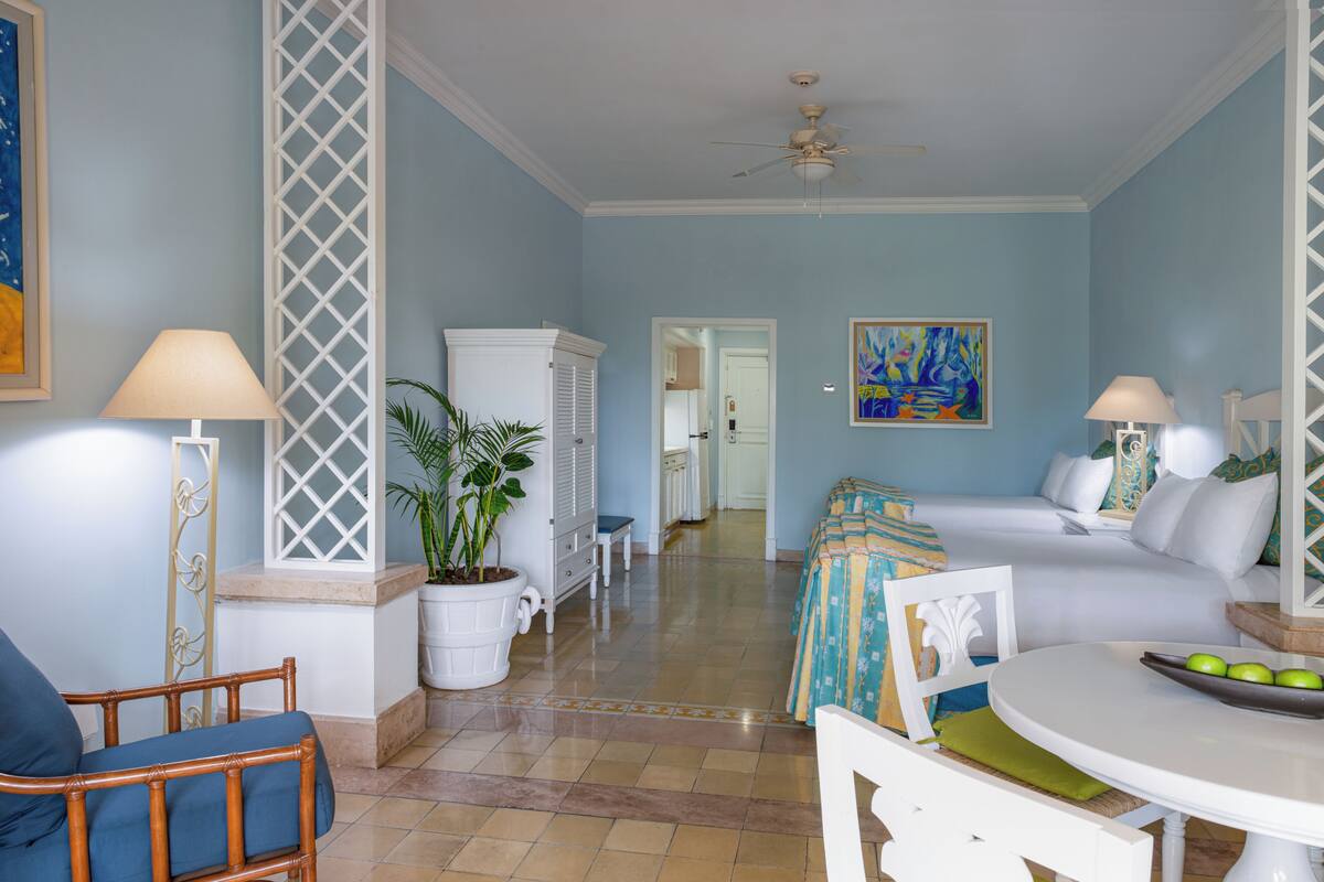 Junior Suite Ocean View | Premium bedding, down comforters, pillowtop beds, in-room safe