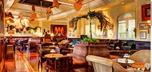 4 bars/lounges, swim-up bar, poolside bar, beach bar