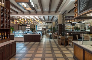 Food court - Pueblo Bonito Sunset Beach Golf & Spa Resort - All Inclusive (Cabo San Lucas)