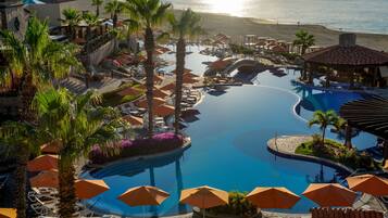 6 outdoor pools, pool umbrellas, sun loungers