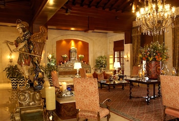 Reception area at Pueblo Bonito Sunset Beach Golf & Spa Resort - All Inclusive