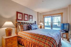 Condo, 2 Bedrooms, Non Smoking | Free WiFi, bed sheets