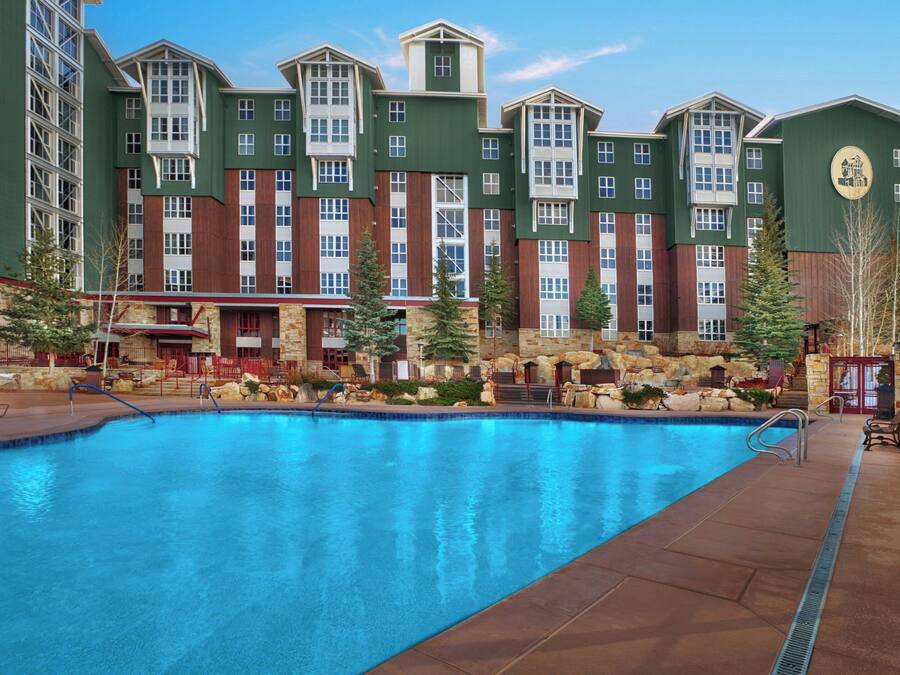 Piscina a l'aire lliure