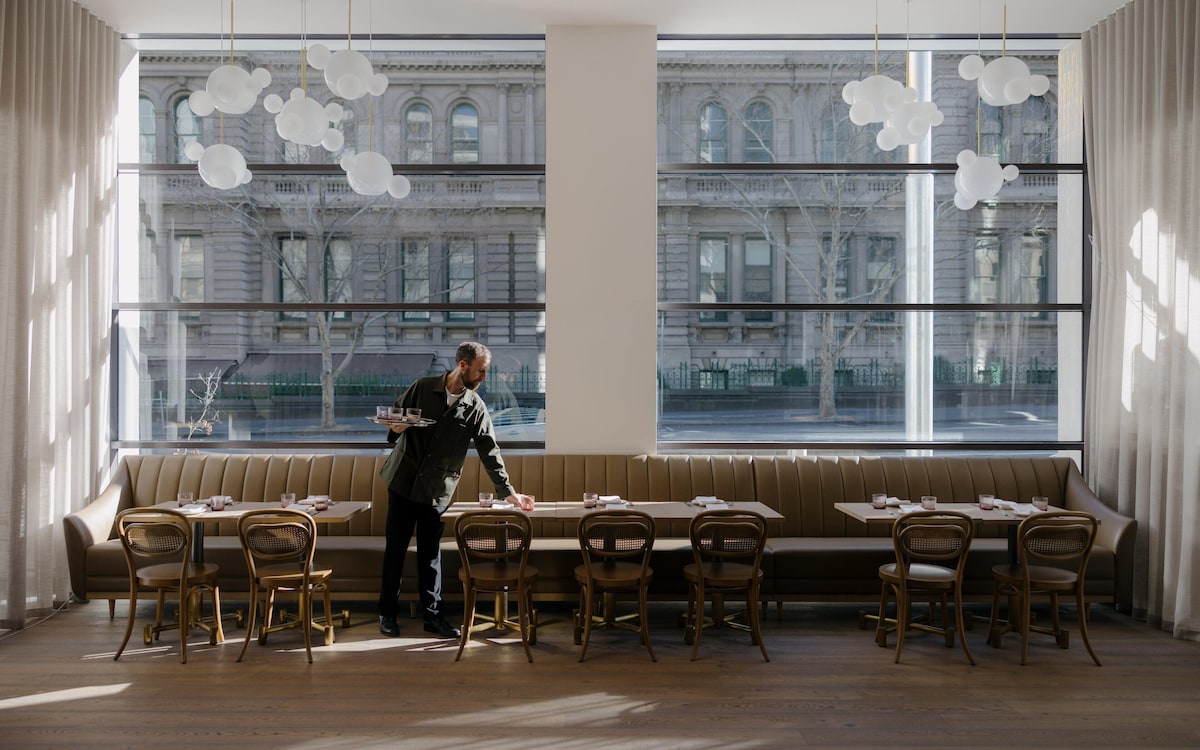 Hotel Indigo Melbourne on Flinders by IHG