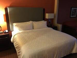 In-room safe, desk, blackout drapes, soundproofing