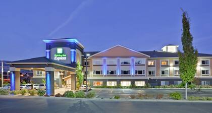 Holiday Inn Express & Suites Ashland by IHG