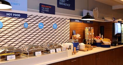 Holiday Inn Express & Suites Ashland by IHG