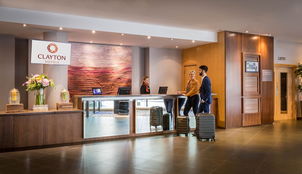 Clayton Hotel Belfast - 12