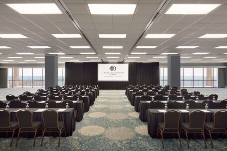 DoubleTree Resort by Hilton Myrtle Beach Oceanfront - Image 46